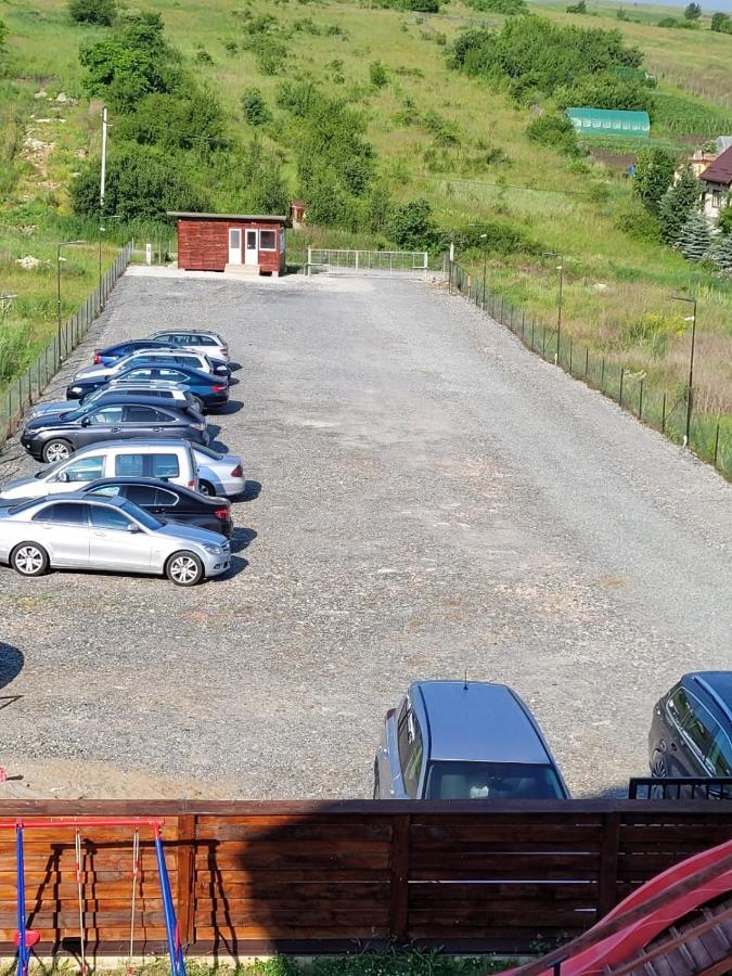 Pensiunea Giulia Home Dezmir Exterior foto