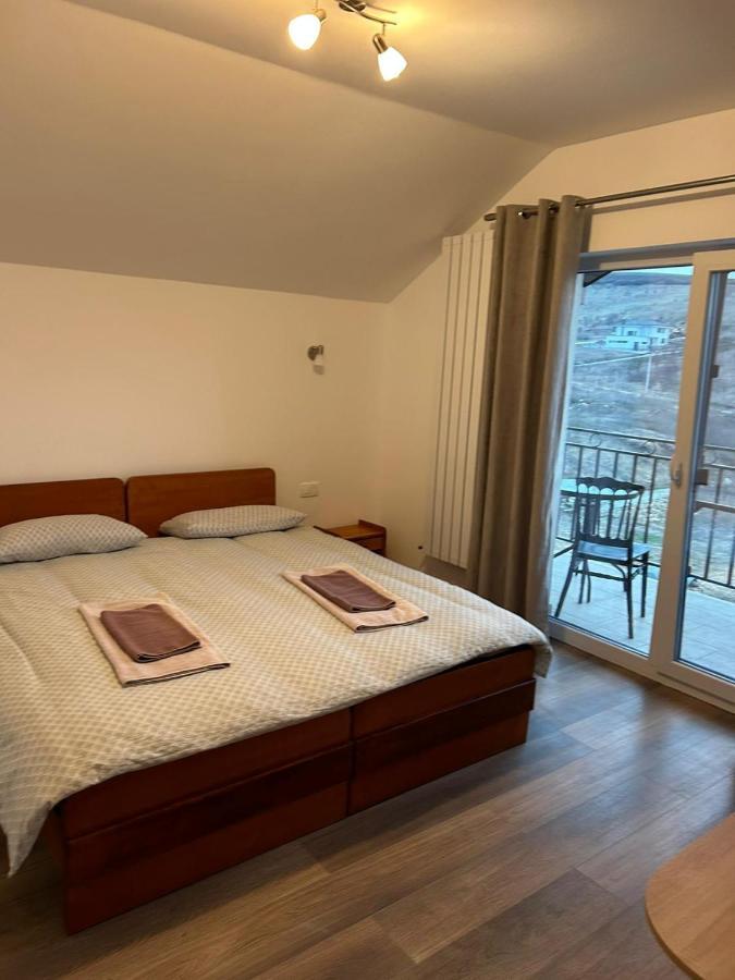 Pensiunea Giulia Home Dezmir Exterior foto